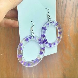 Purple floral hoop dangle earrings / nature jewelry